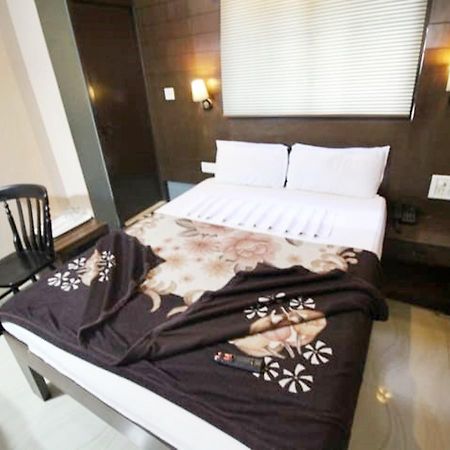 Royal Avenue Hotel Bengaluru Zewnętrze zdjęcie